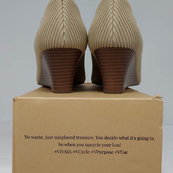 Vivaia Margo Almond Wedge Square Toe Shoes. New! - Picture 7 of 12
